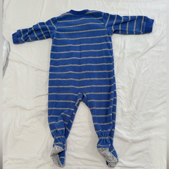 3-12 months boys onesies. Carters and just one you brand - Picture 10 of 10
